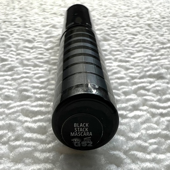 🎁Pick 5 for $25🎁 MAC MACStack Mascara mini - Picture 3 of 4